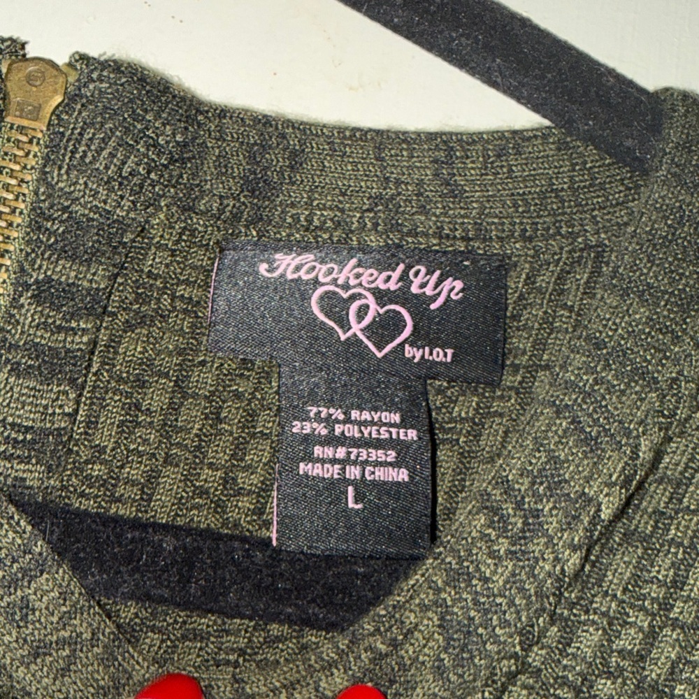 Dark Green Knit Long Sleeve Sweater - Picture 3 of 4